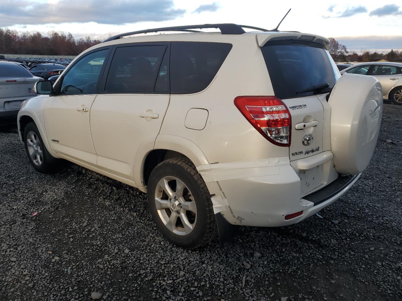 2010 TOYOTA RAV4