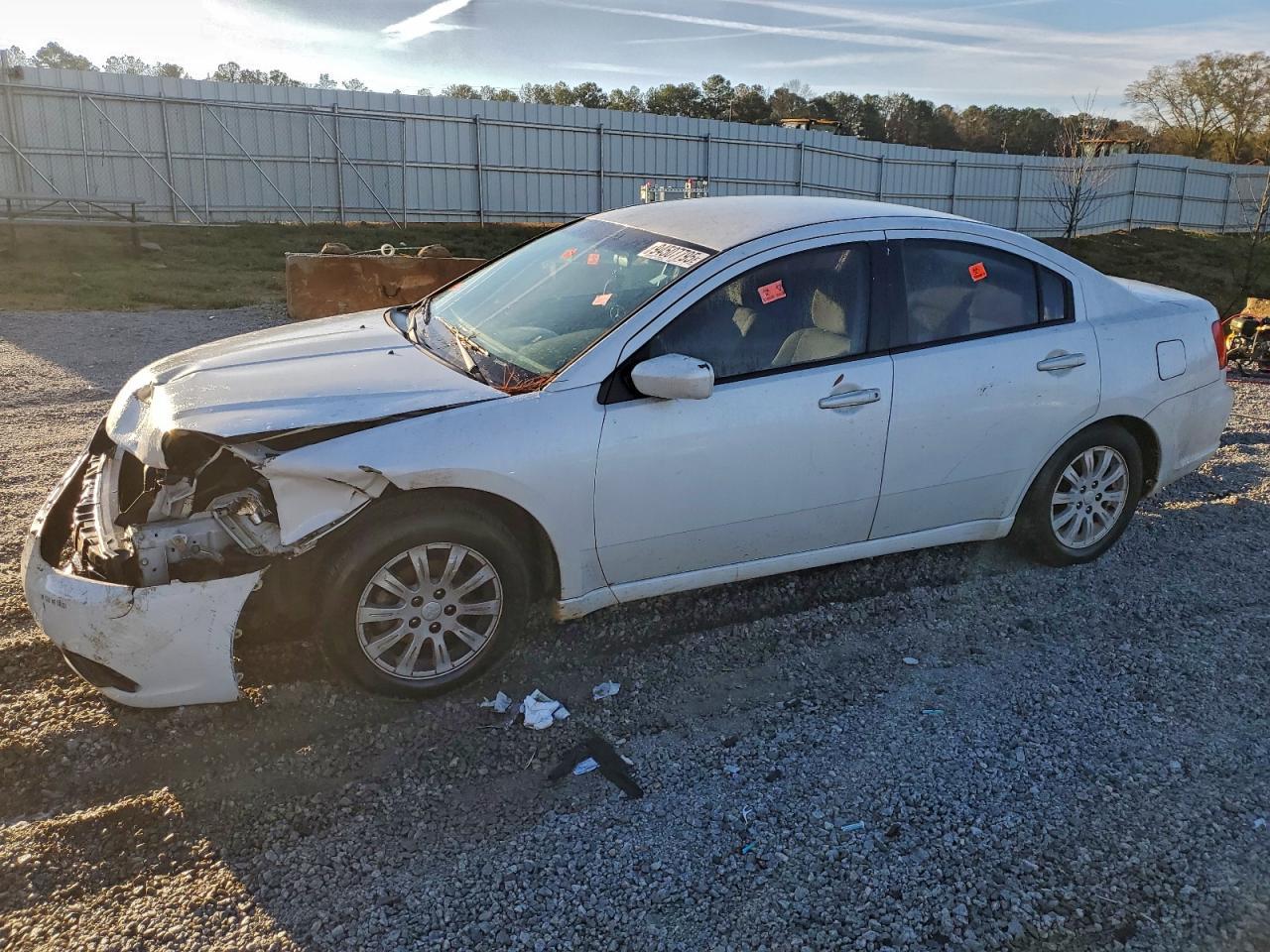 2011 MITSUBISHI Galant