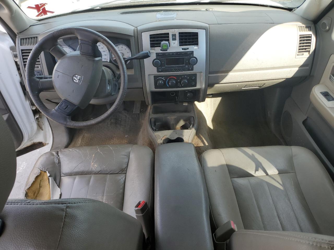 2006 DODGE Dakota