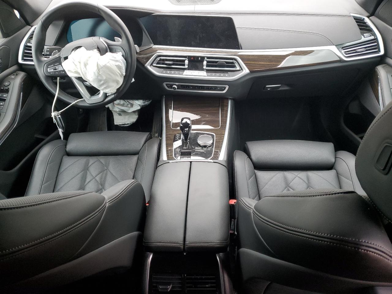 2023 BMW X5