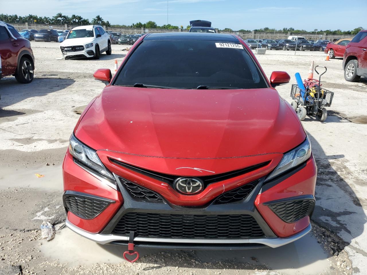2024 TOYOTA CAMRY