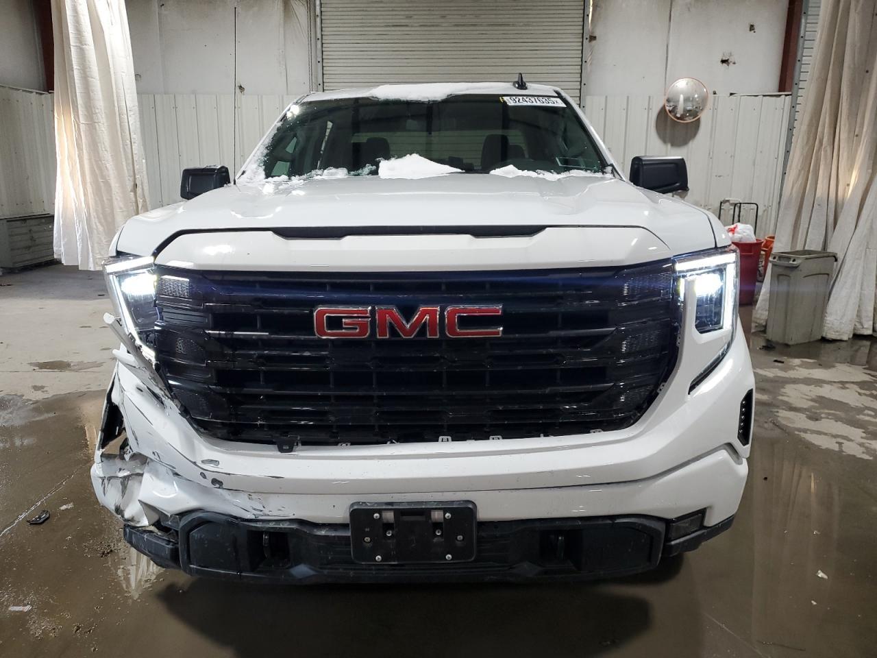 2025 GMC Sierra