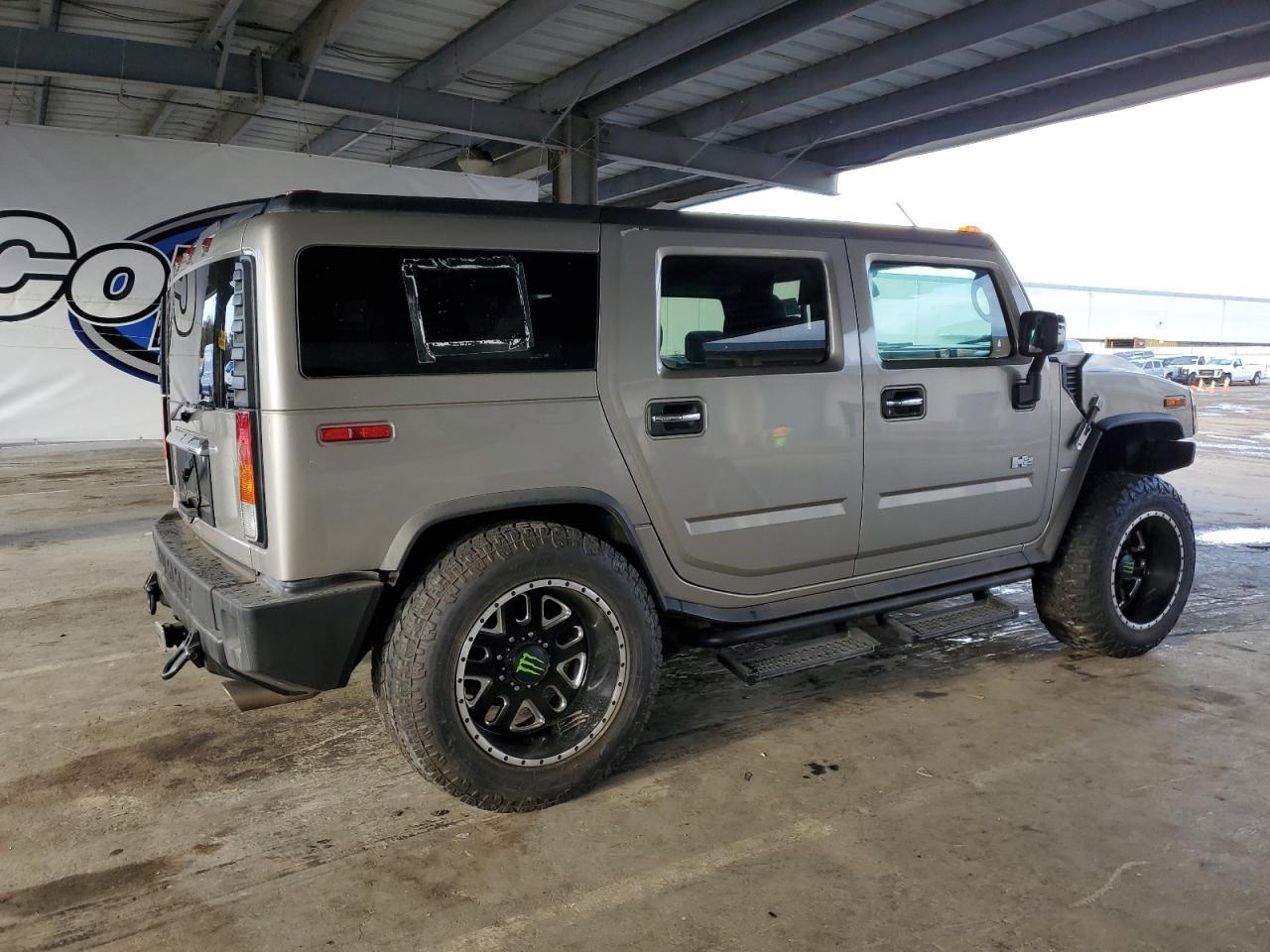 2003 HUMMER H2