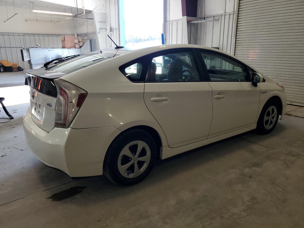 2014 TOYOTA PRIUS