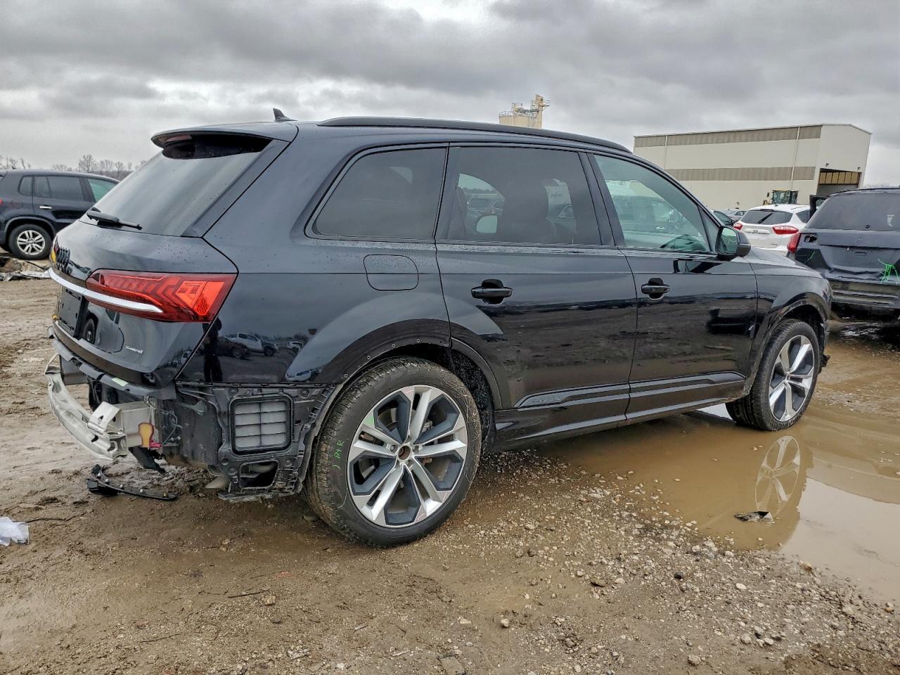 2021 AUDI Q7