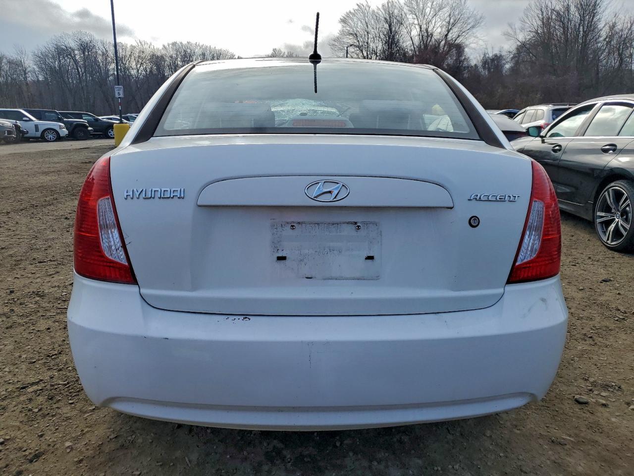 2011 HYUNDAI ACCENT