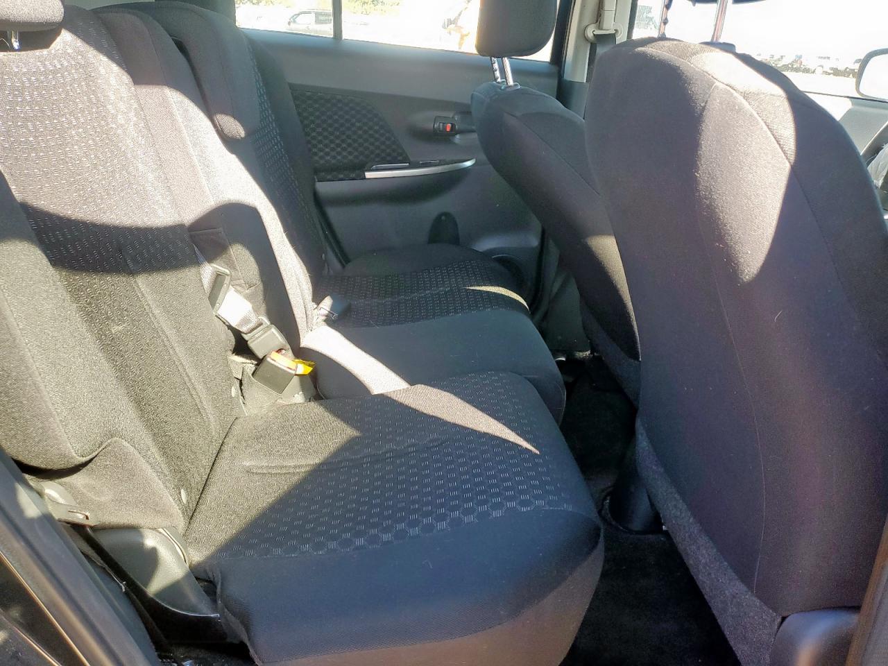 2013 TOYOTA SCION