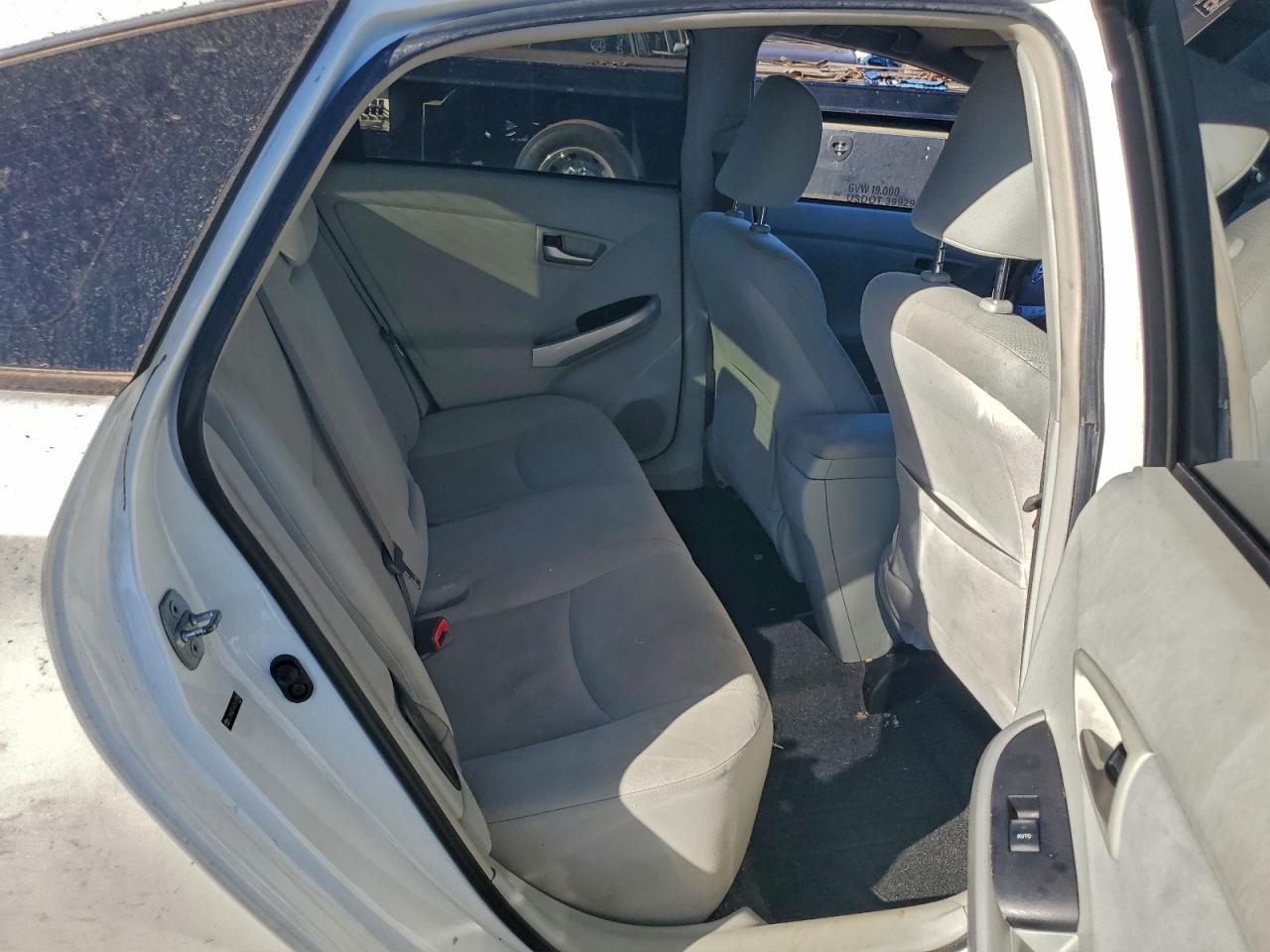 2012 TOYOTA PRIUS