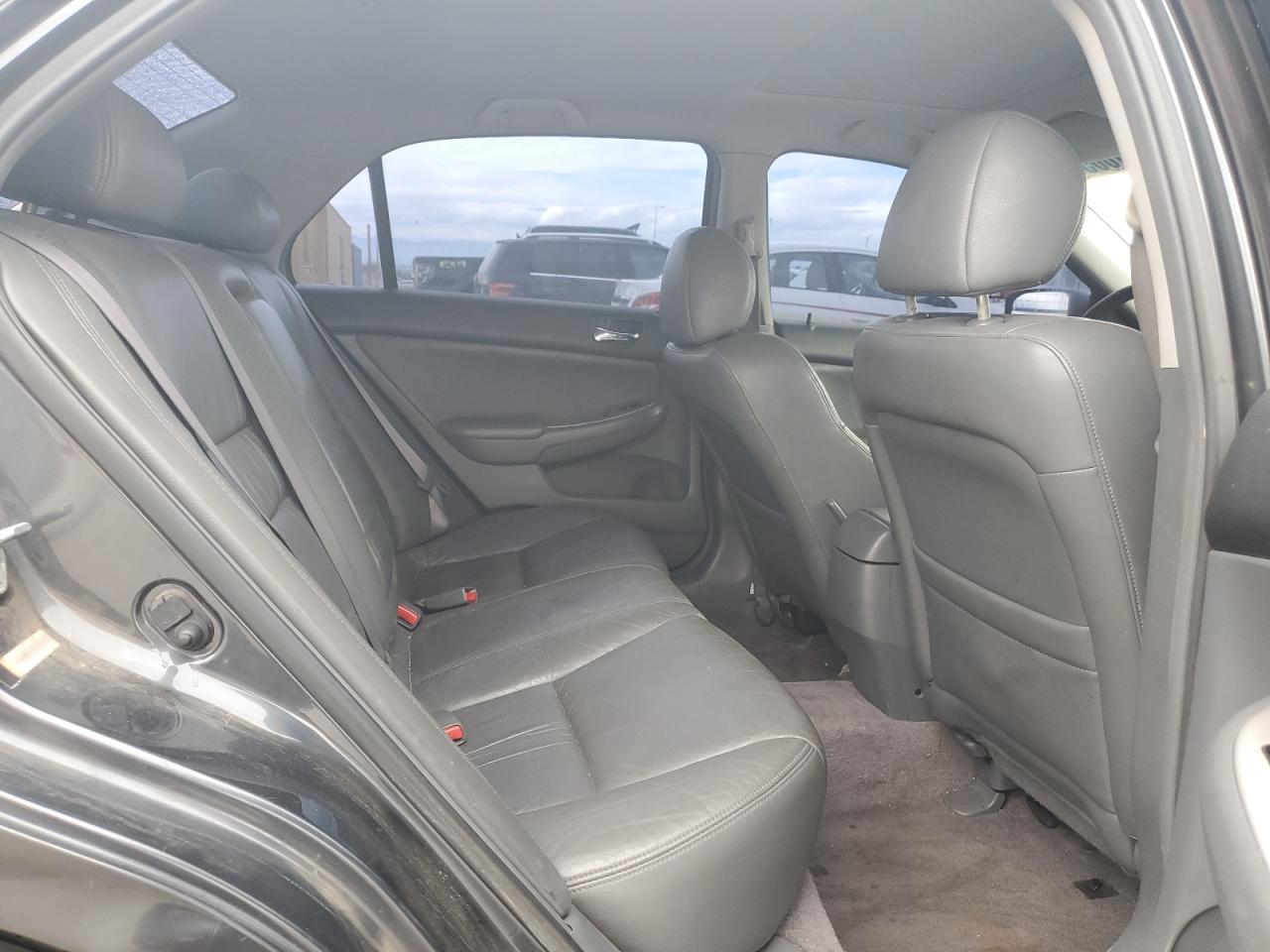 2004 HONDA ACCORD