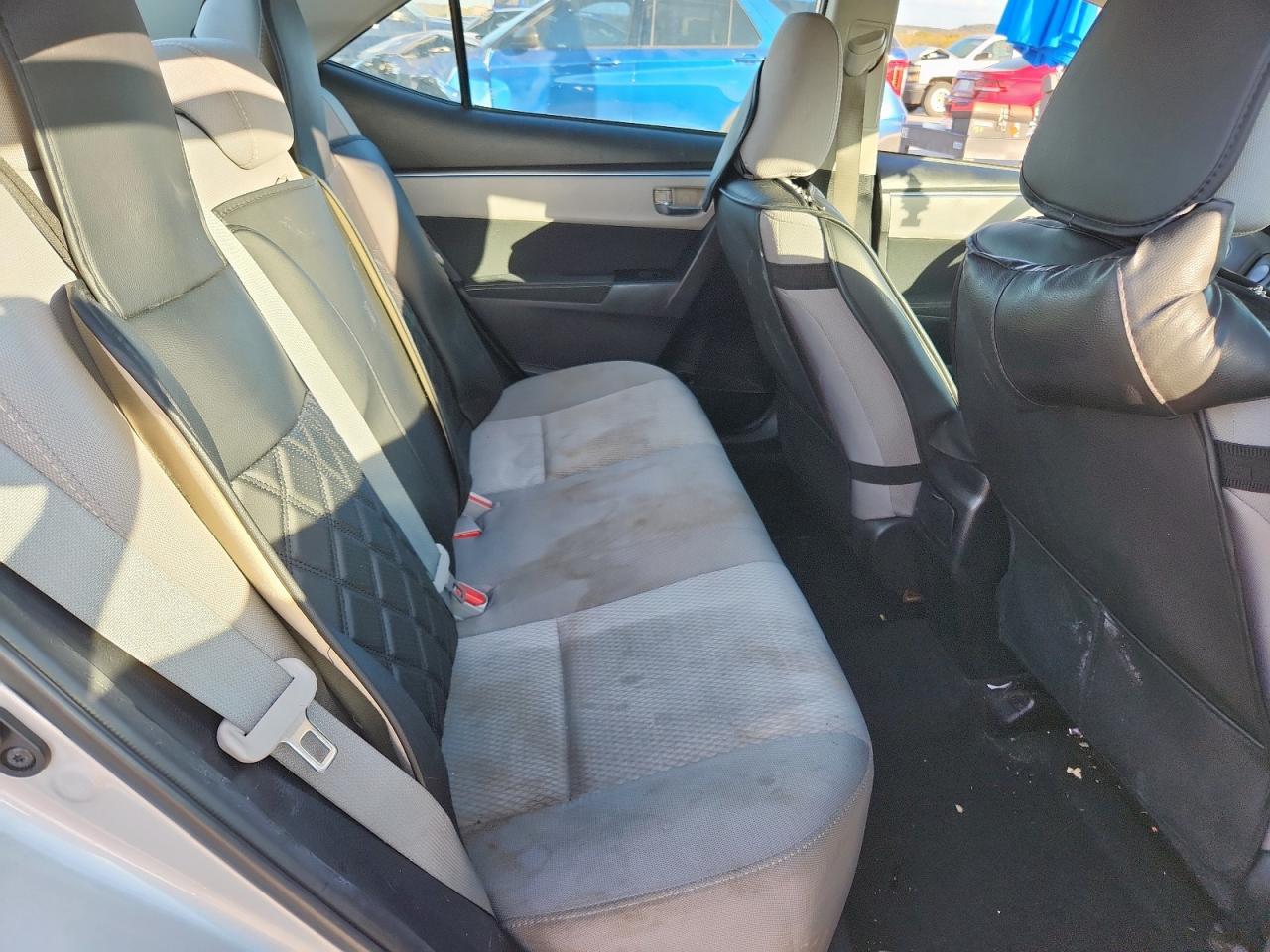 2015 TOYOTA COROLLA