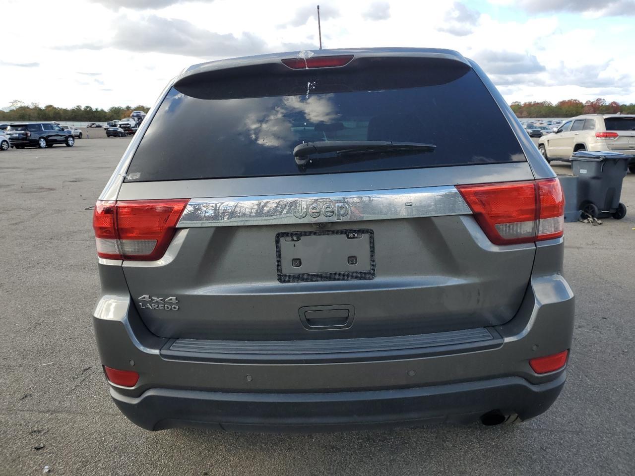 2011 JEEP Grand Cherokee