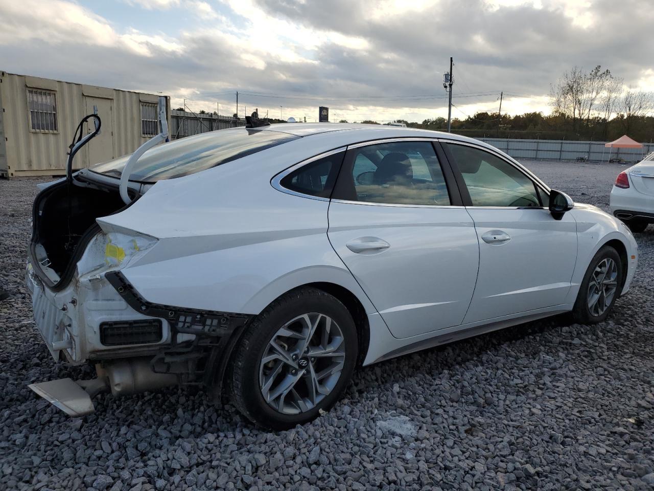 2022 HYUNDAI SONATA