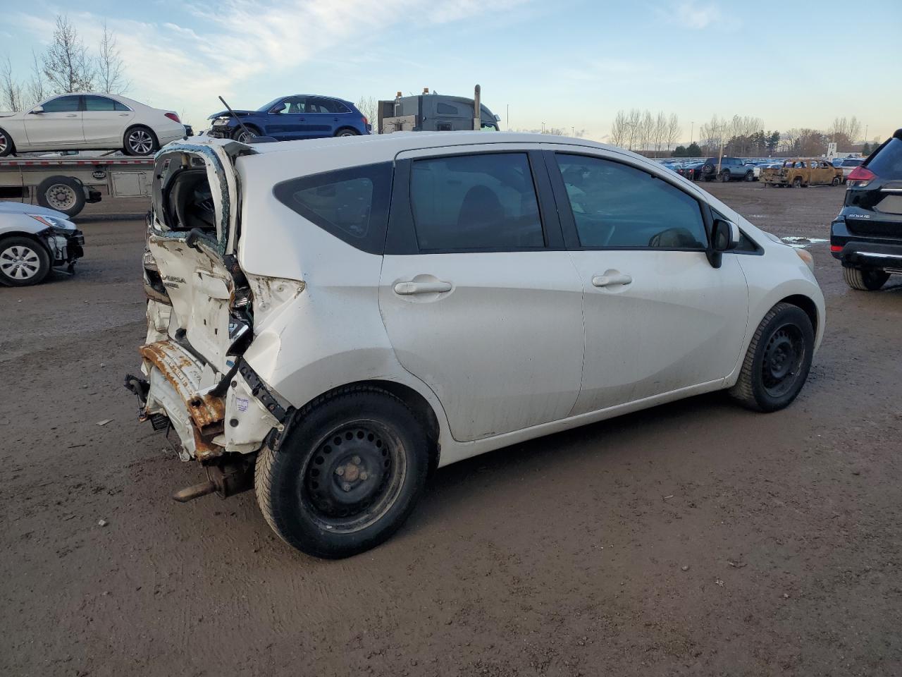 2014 NISSAN Versa Note