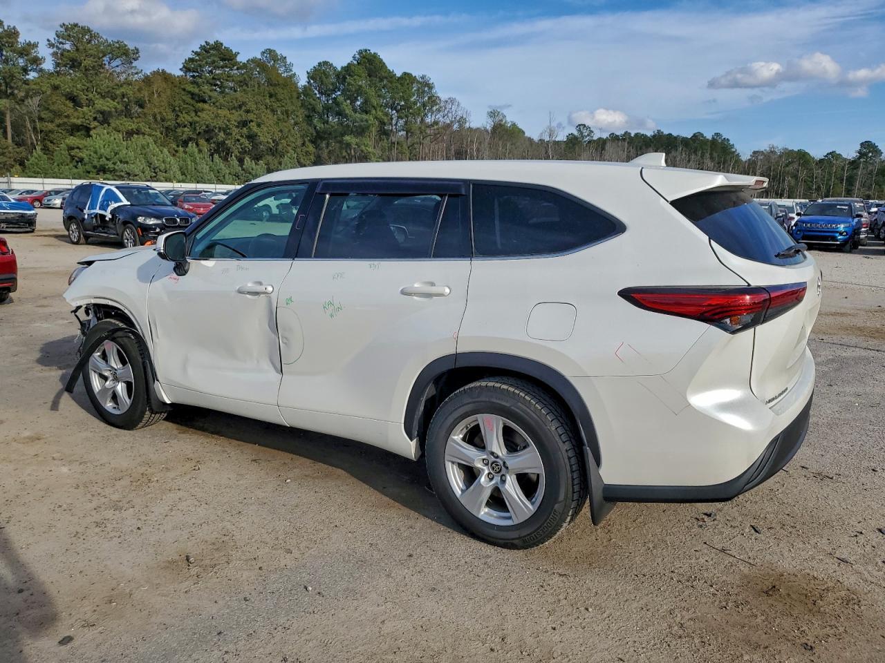 2020 TOYOTA HIGHLANDER