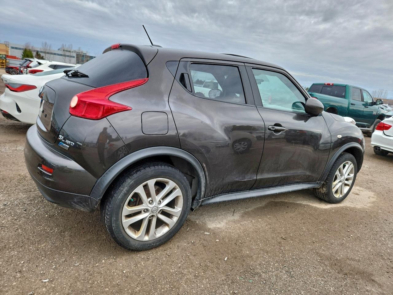 2011 NISSAN Juke