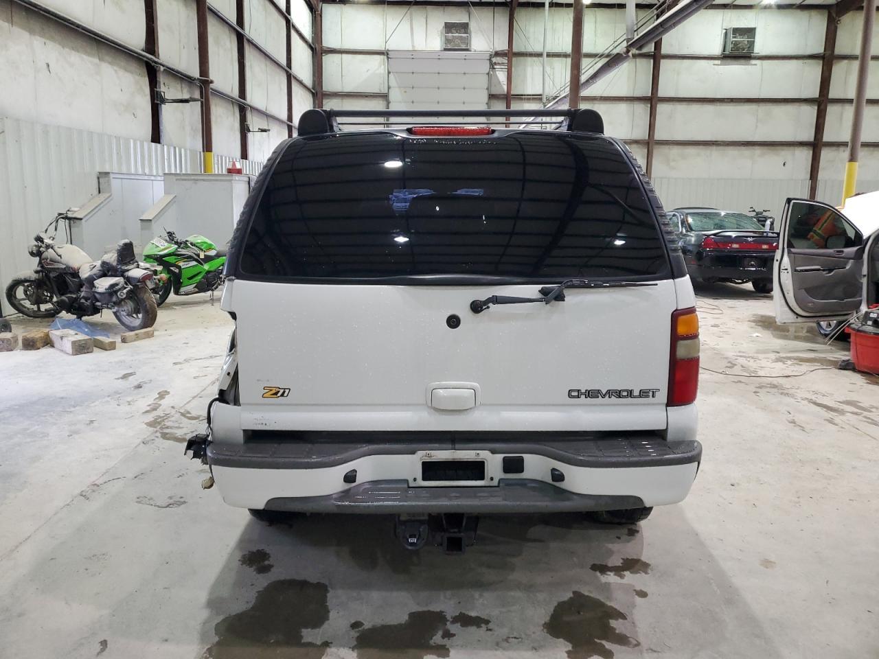 2003 CHEVROLET Tahoe