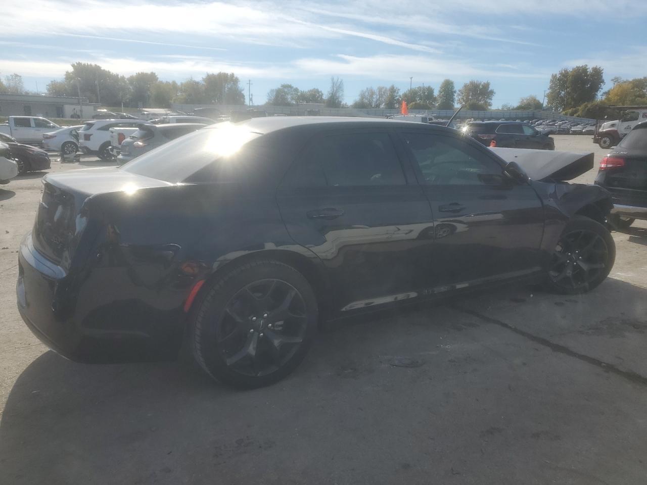 2023 CHRYSLER 300
