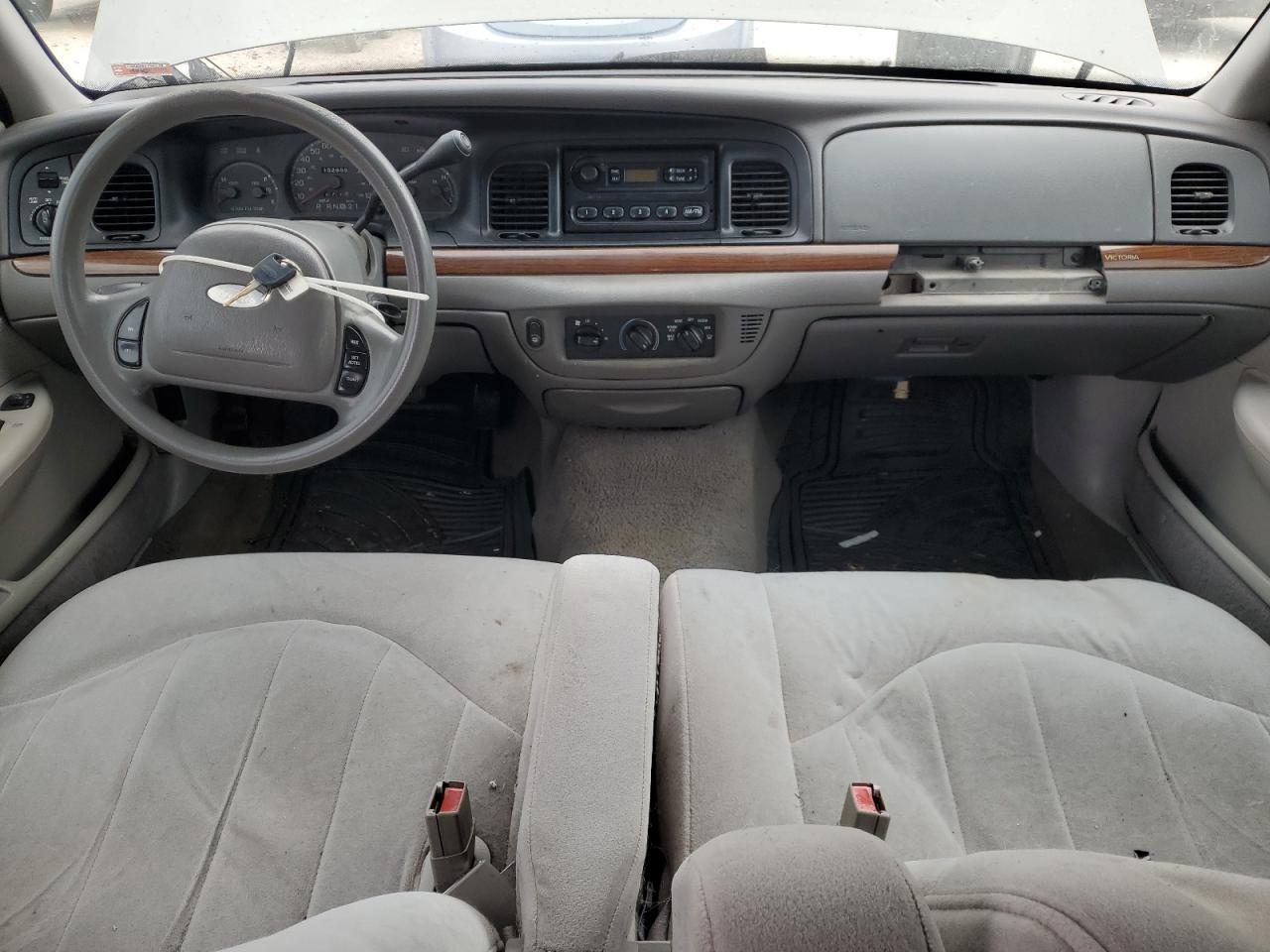 2001 FORD Crown Victoria