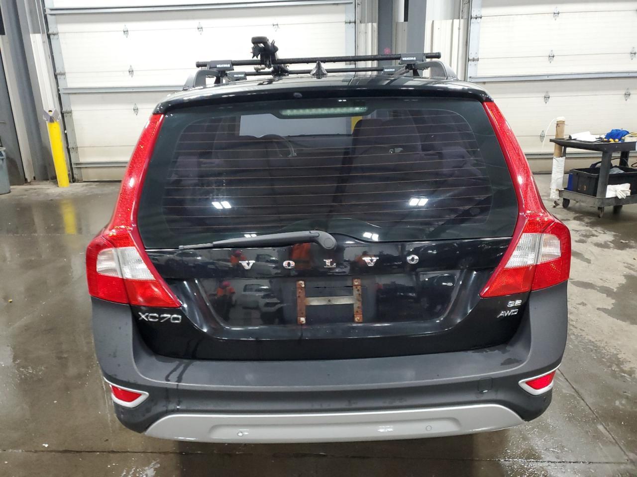 2008 VOLVO XC70