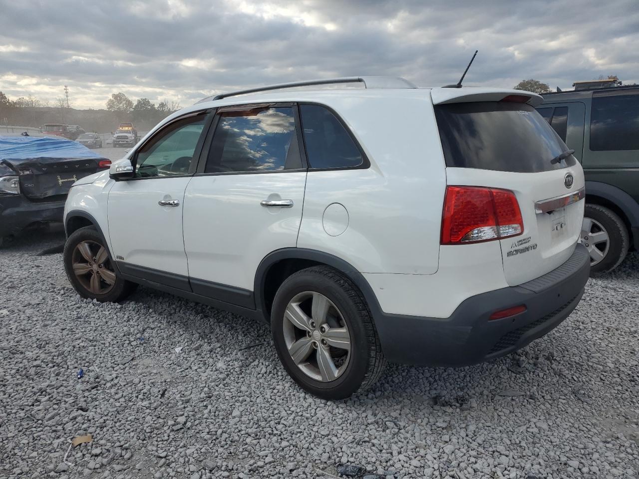 2013 KIA SORENTO