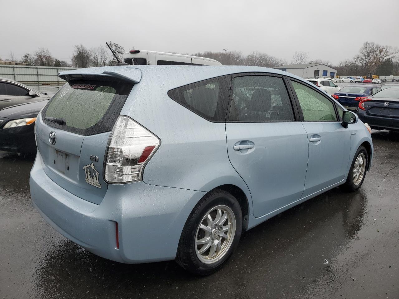 2012 TOYOTA PRIUS V