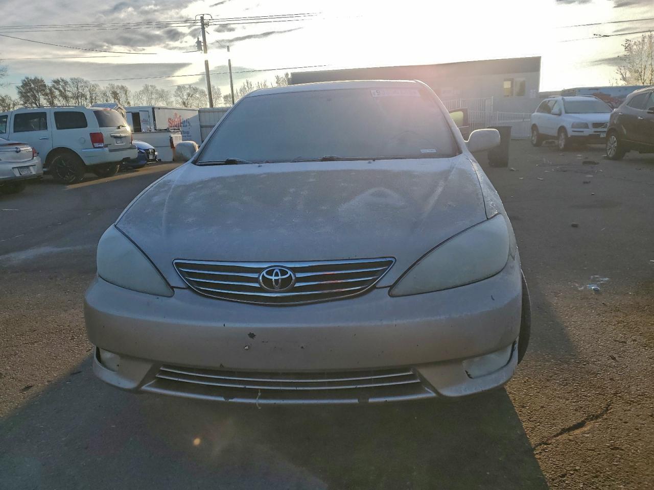 2005 TOYOTA CAMRY