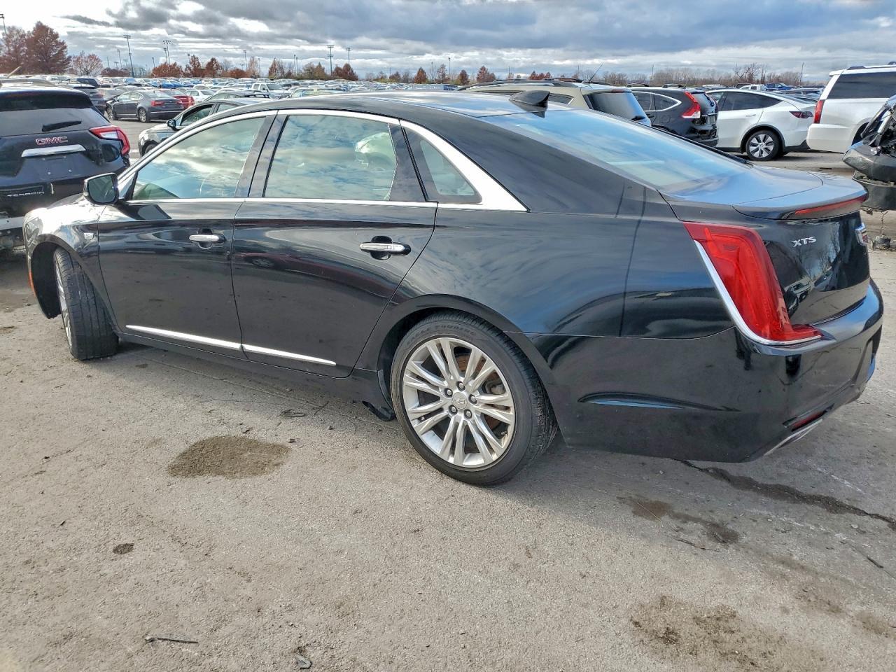 2018 CADILLAC XTS