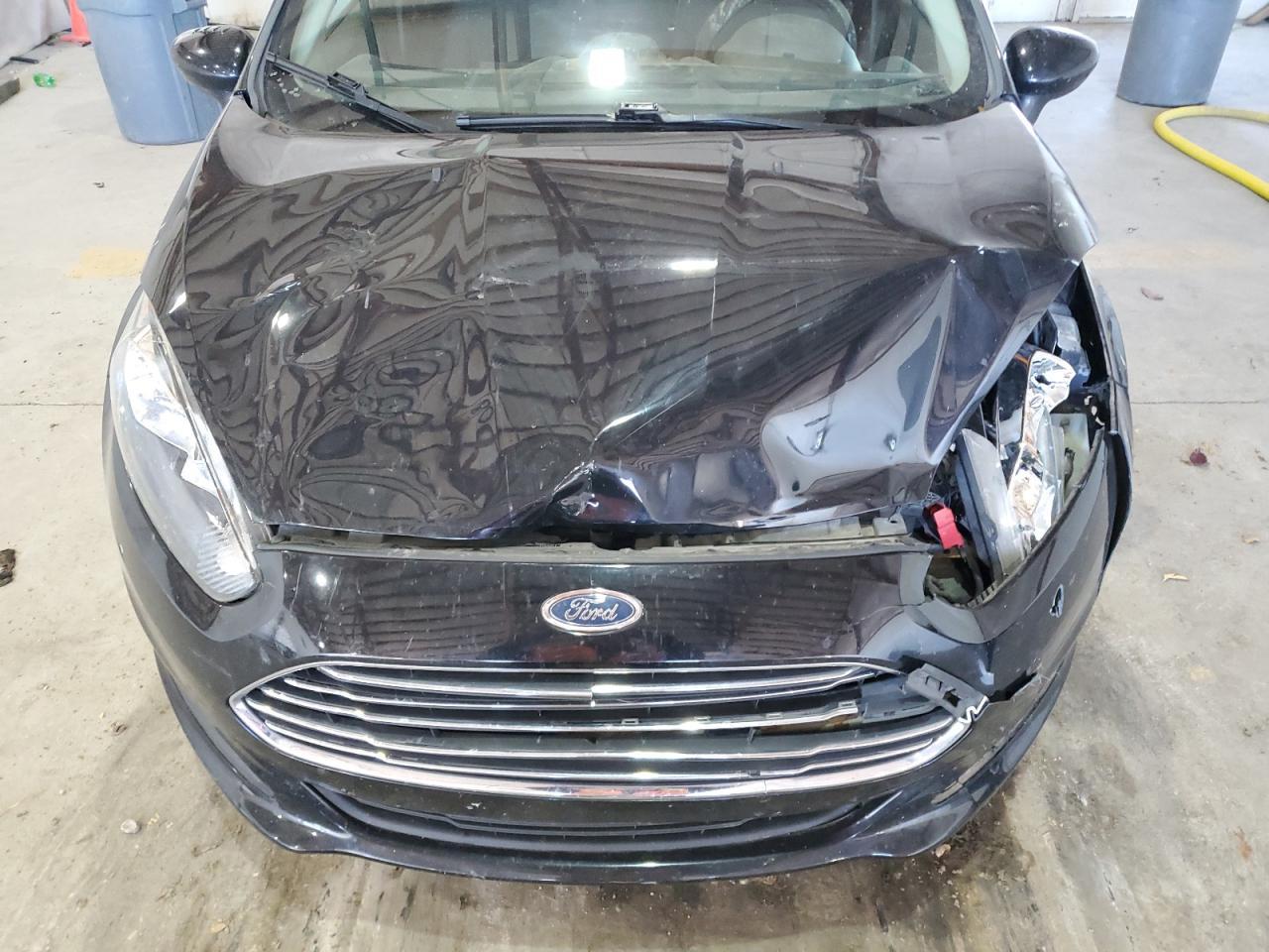 2016 FORD Fiesta