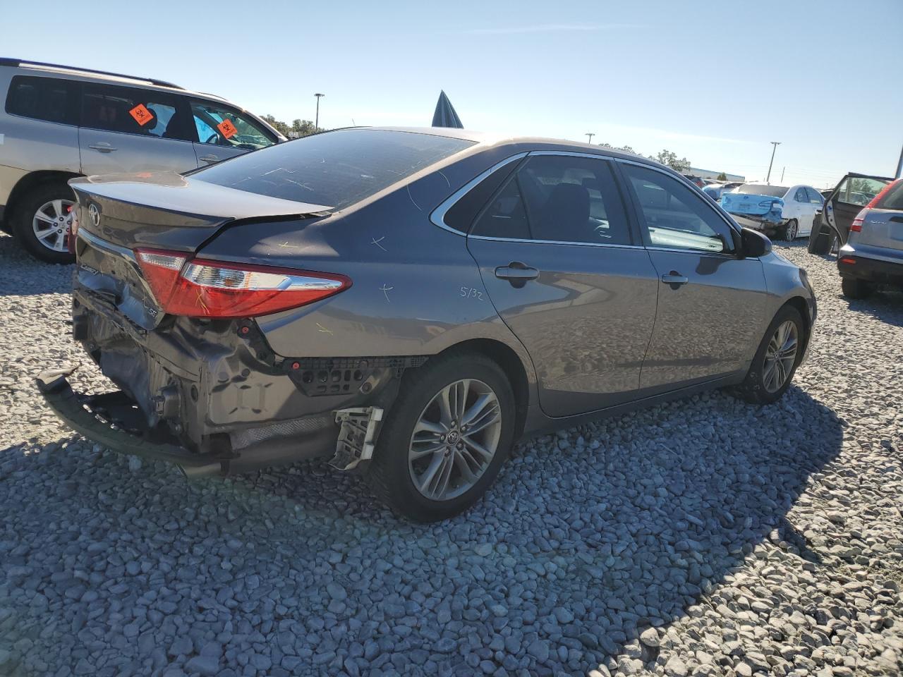 2015 TOYOTA CAMRY