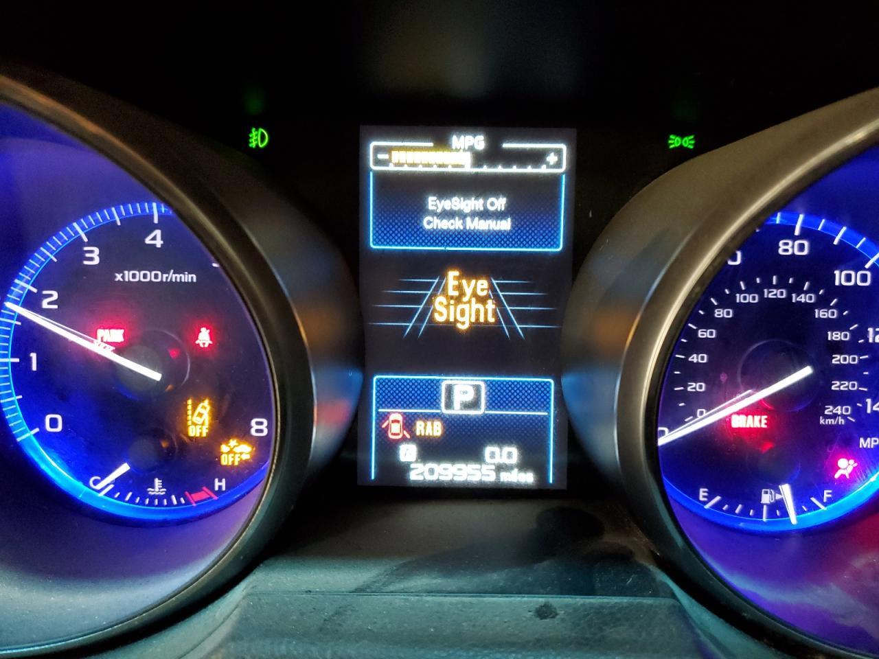 2017 SUBARU Legacy