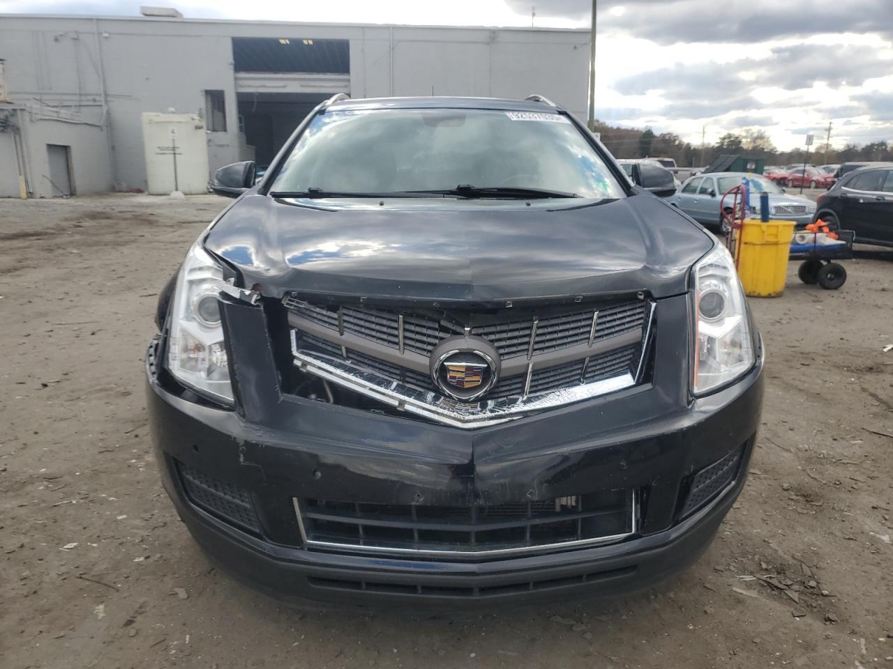 2011 CADILLAC SRX