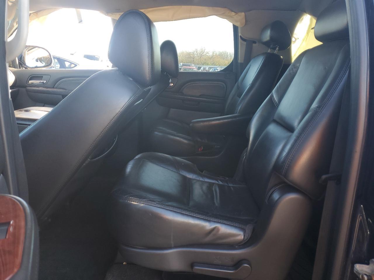 2007 CADILLAC Escalade ESV