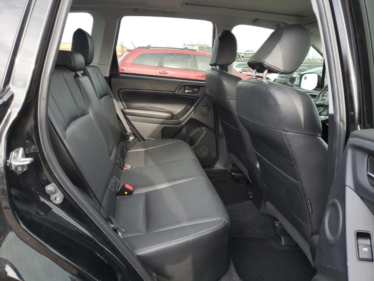 2015 SUBARU FORESTER