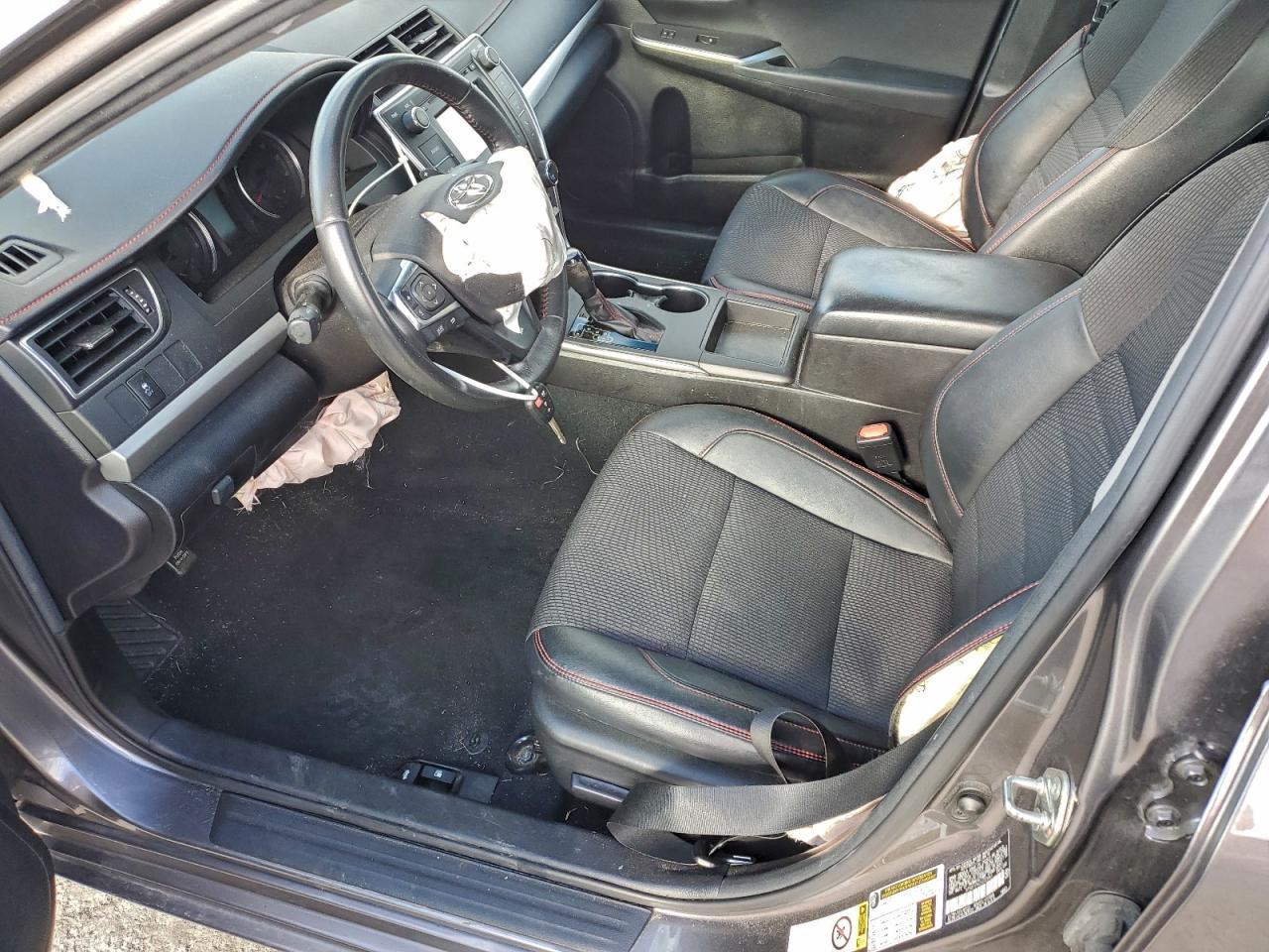 2017 TOYOTA CAMRY