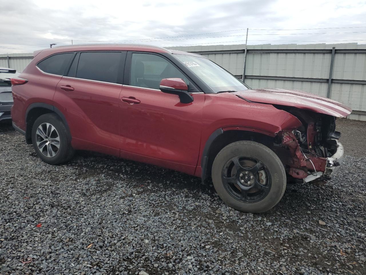 2022 TOYOTA HIGHLANDER