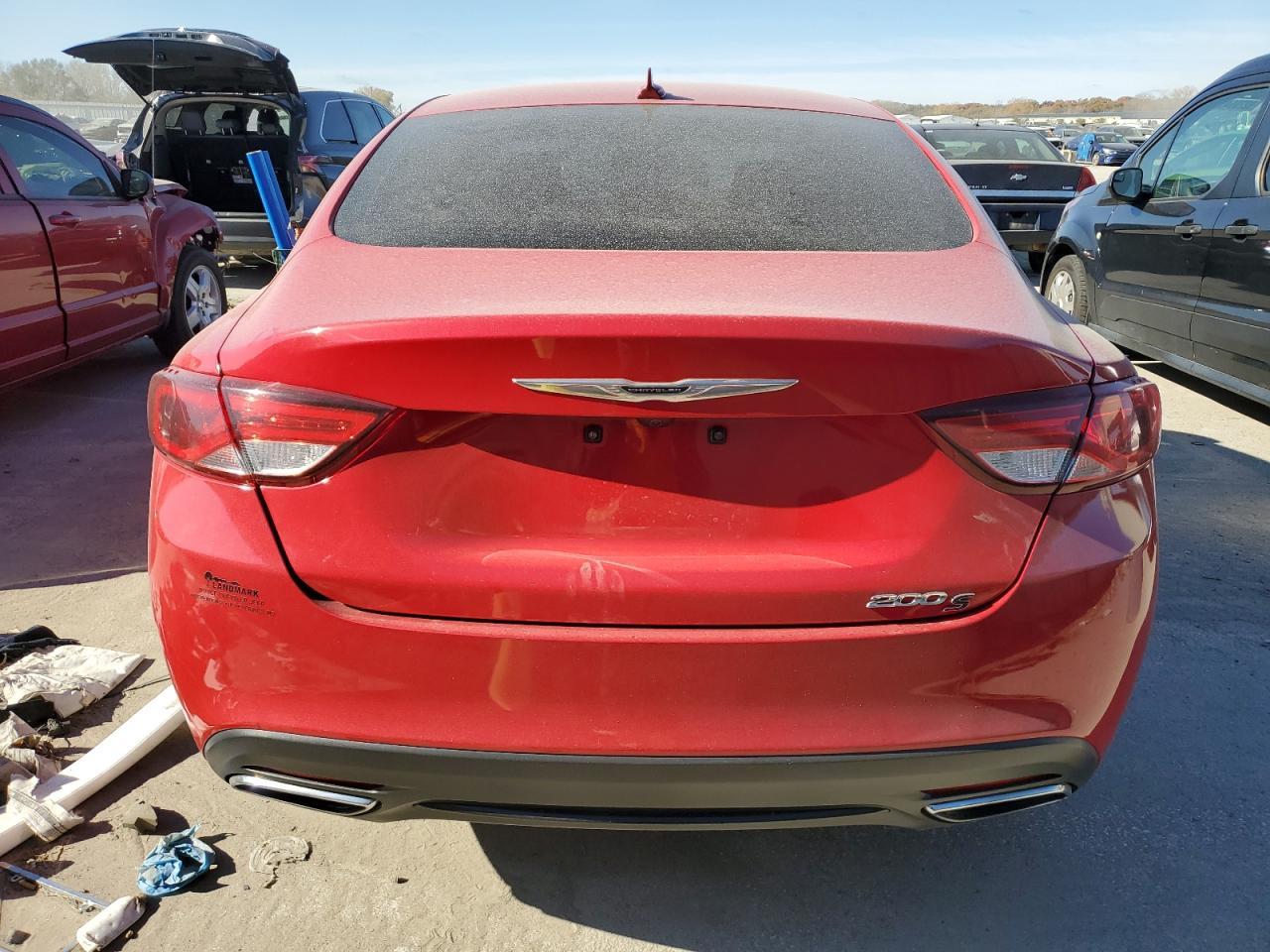 2016 CHRYSLER 200