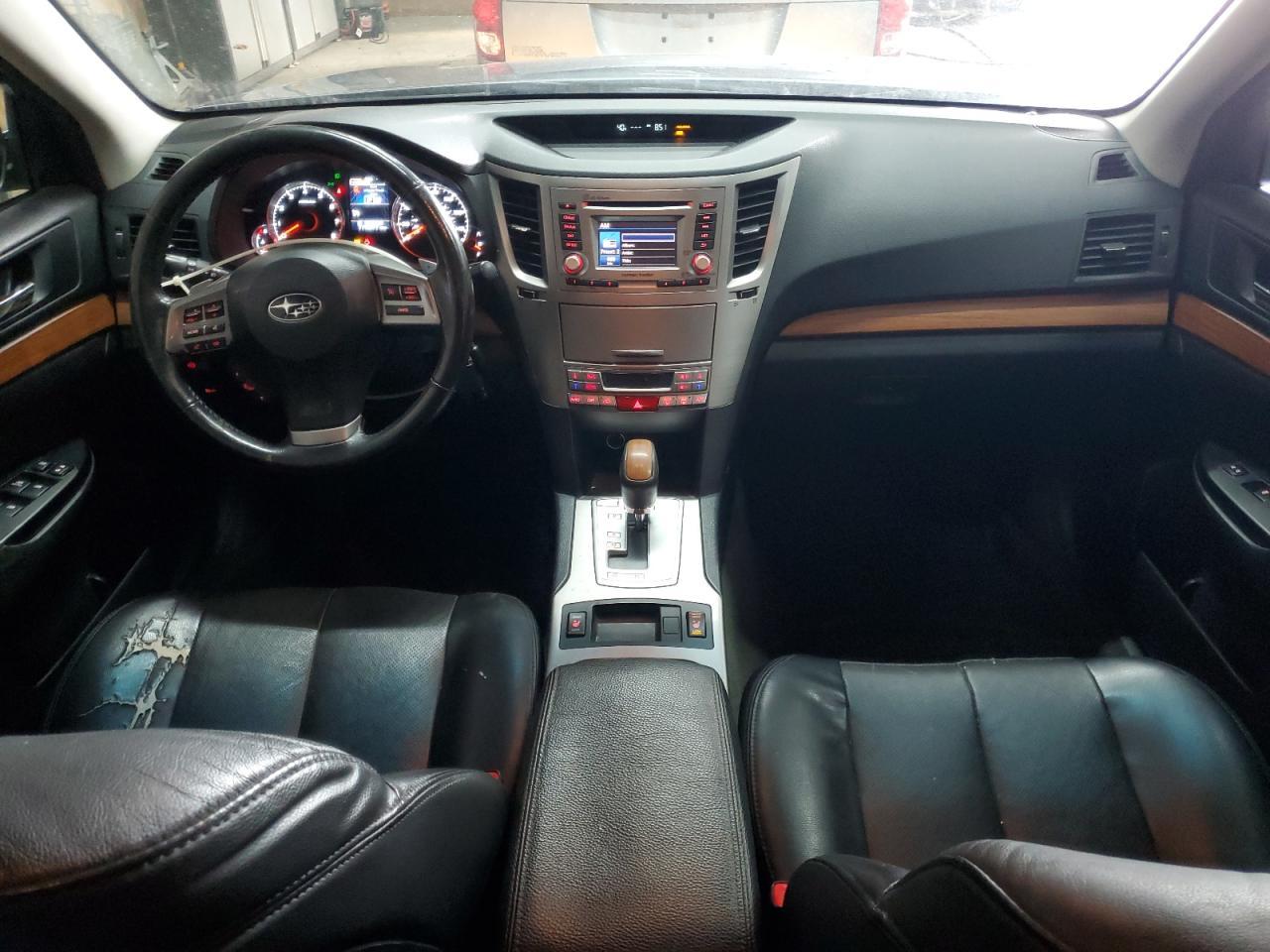 2014 SUBARU Outback