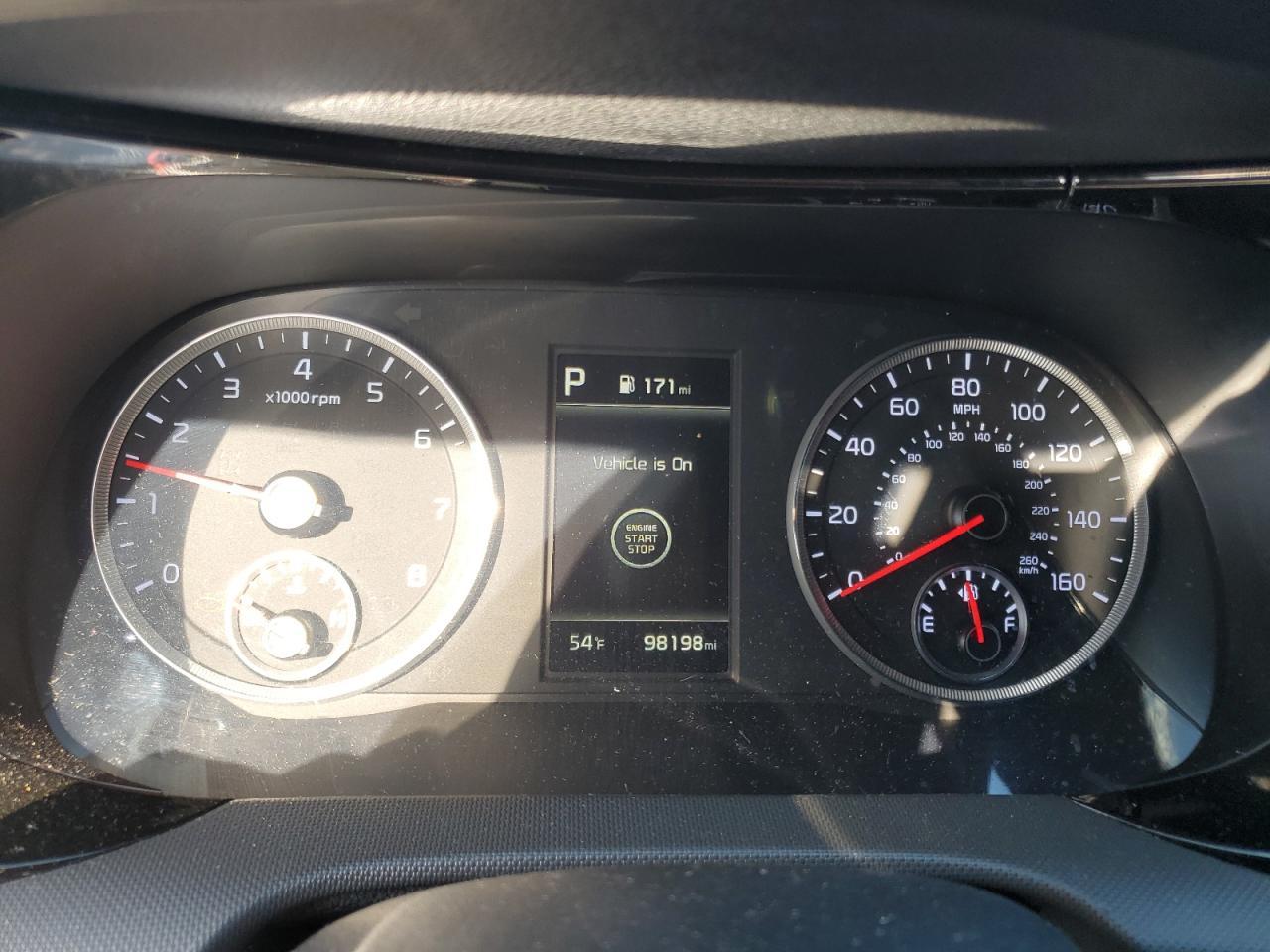 2022 KIA K5