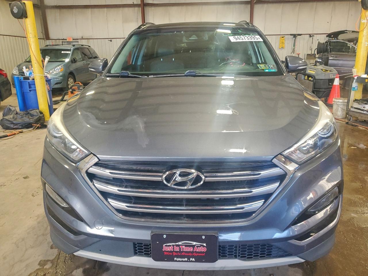 2018 HYUNDAI TUCSON
