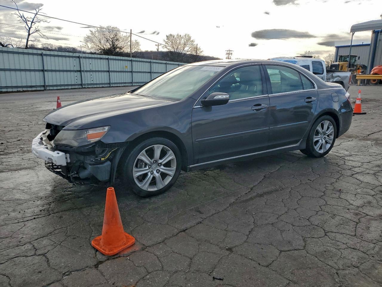 2010 ACURA RL