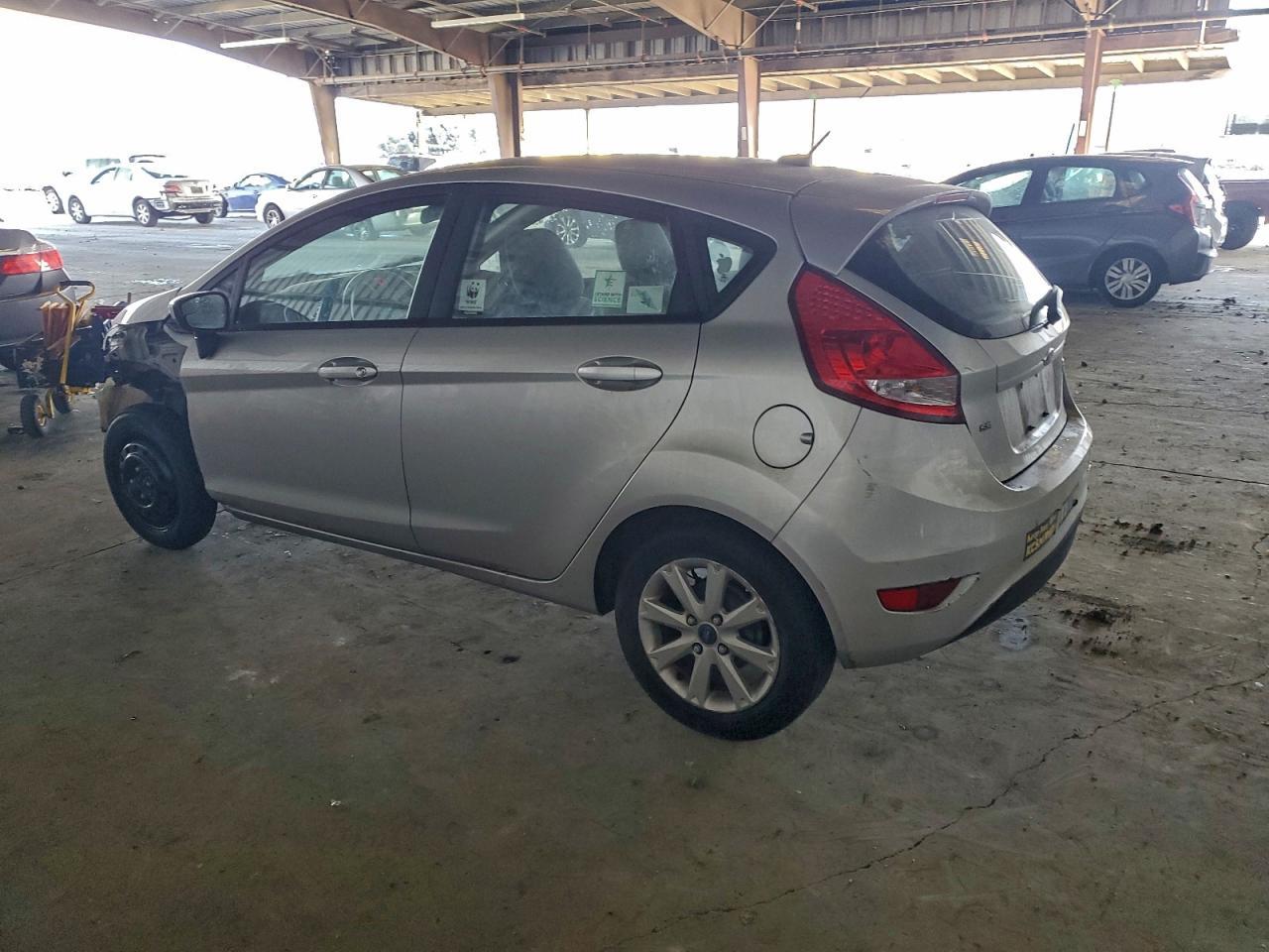 2012 FORD Fiesta