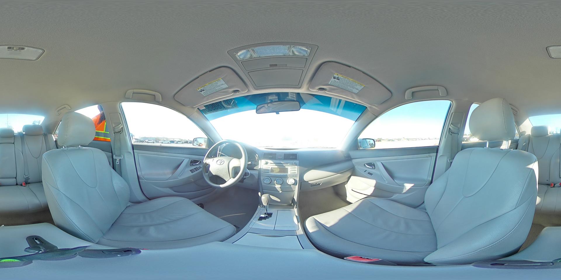 2011 TOYOTA CAMRY