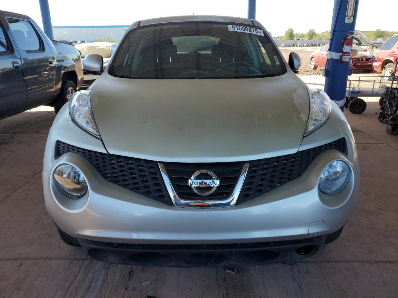 2013 NISSAN Juke