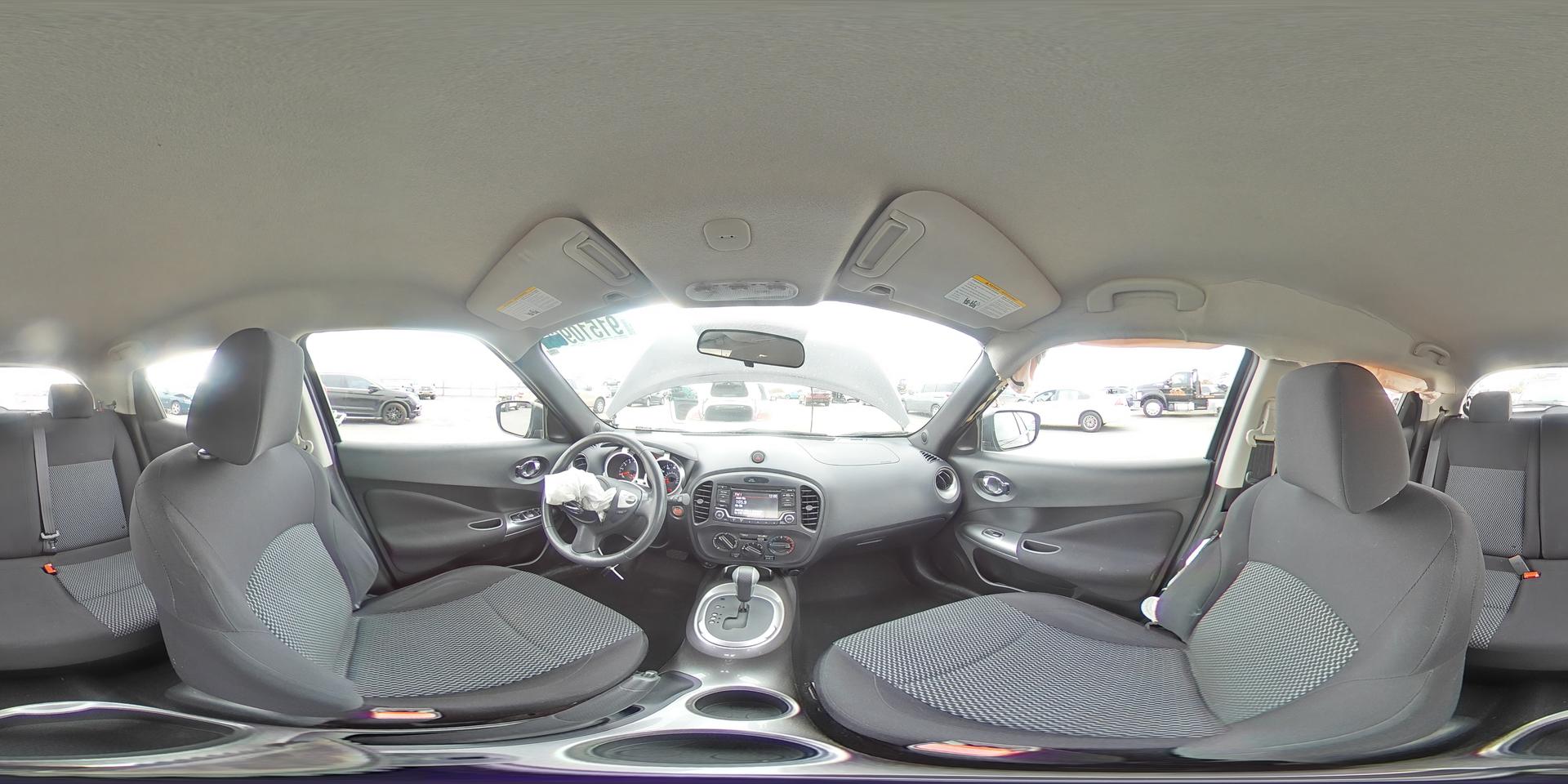 2016 NISSAN Juke