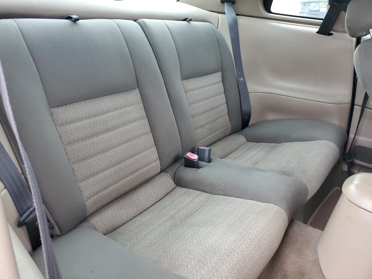 2001 FORD MUSTANG