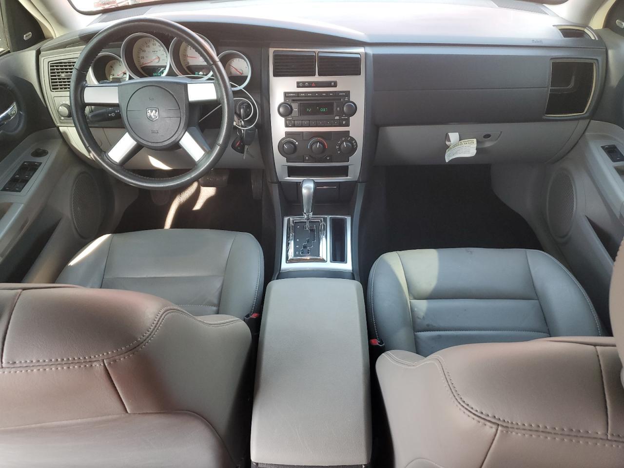 2006 DODGE MAGNUM
