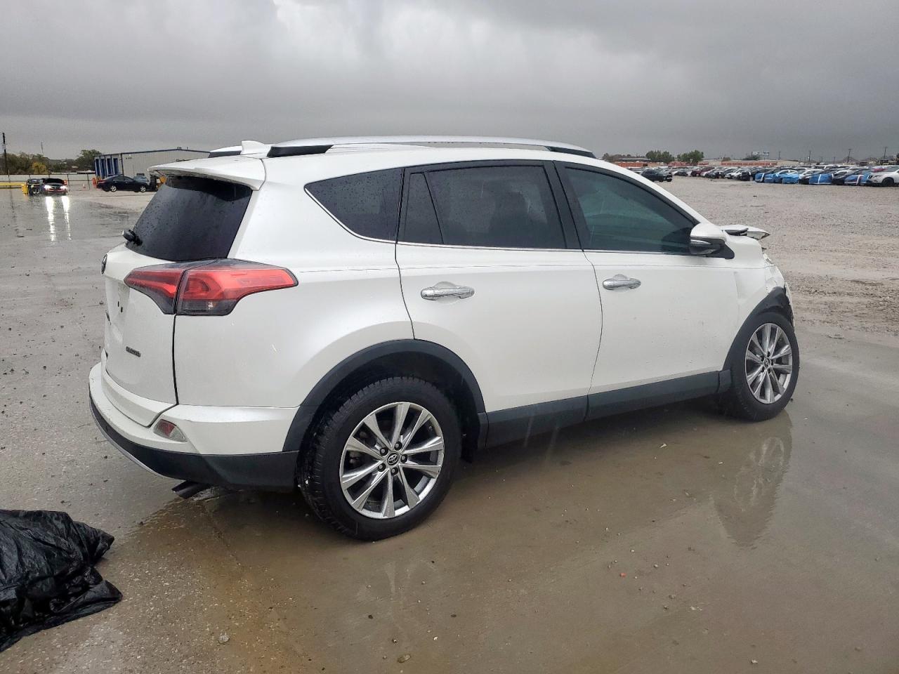 2016 TOYOTA RAV4
