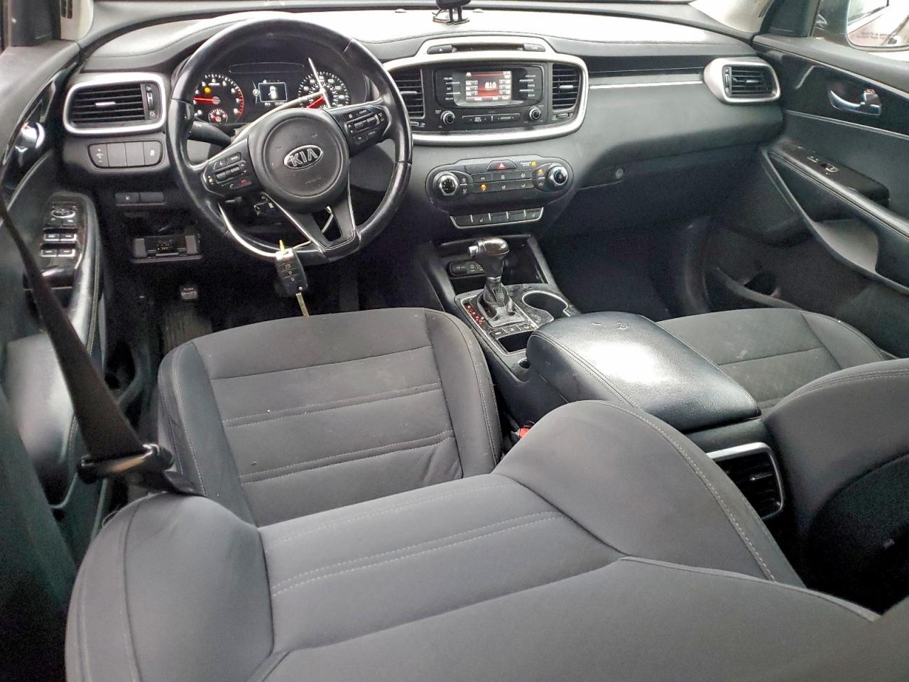 2016 KIA SORENTO