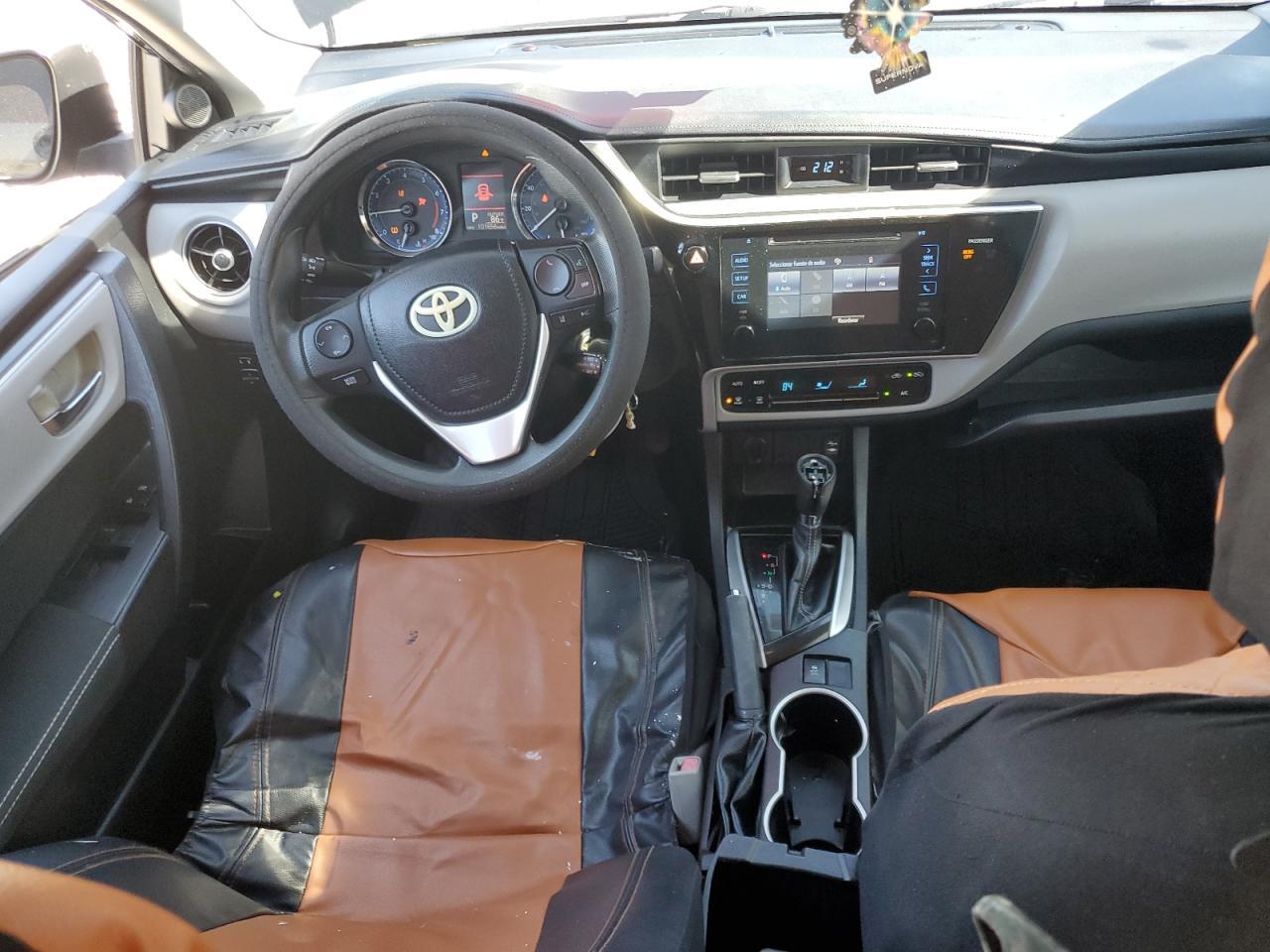 2017 TOYOTA COROLLA