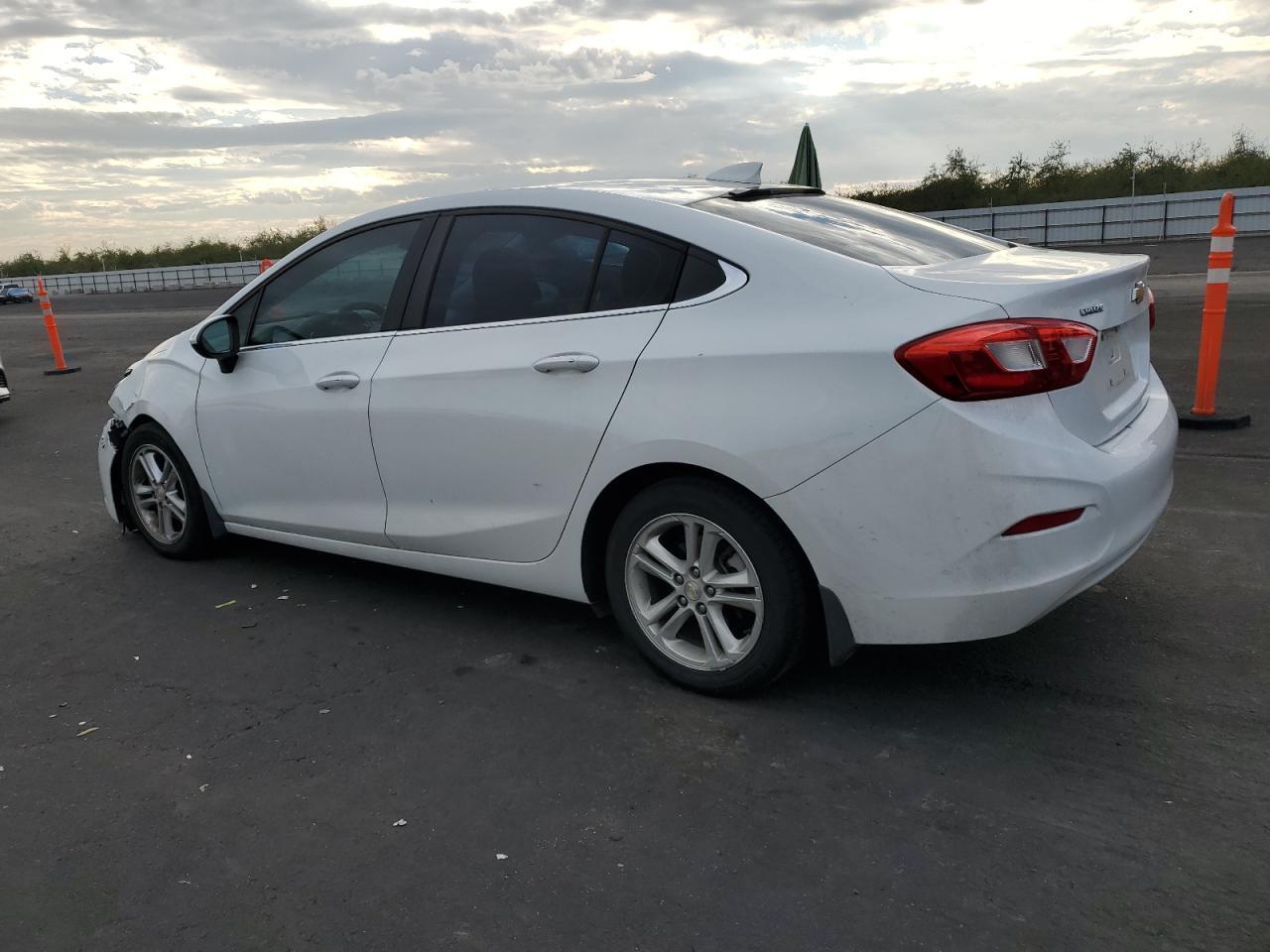 2016 CHEVROLET CRUZE